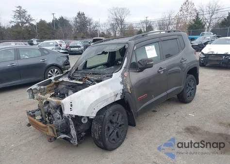 2018 Jeep Renegade Trailhawk 4X4 z USA, uszkodzony, nr VIN ZACCJBCB6JPH83422